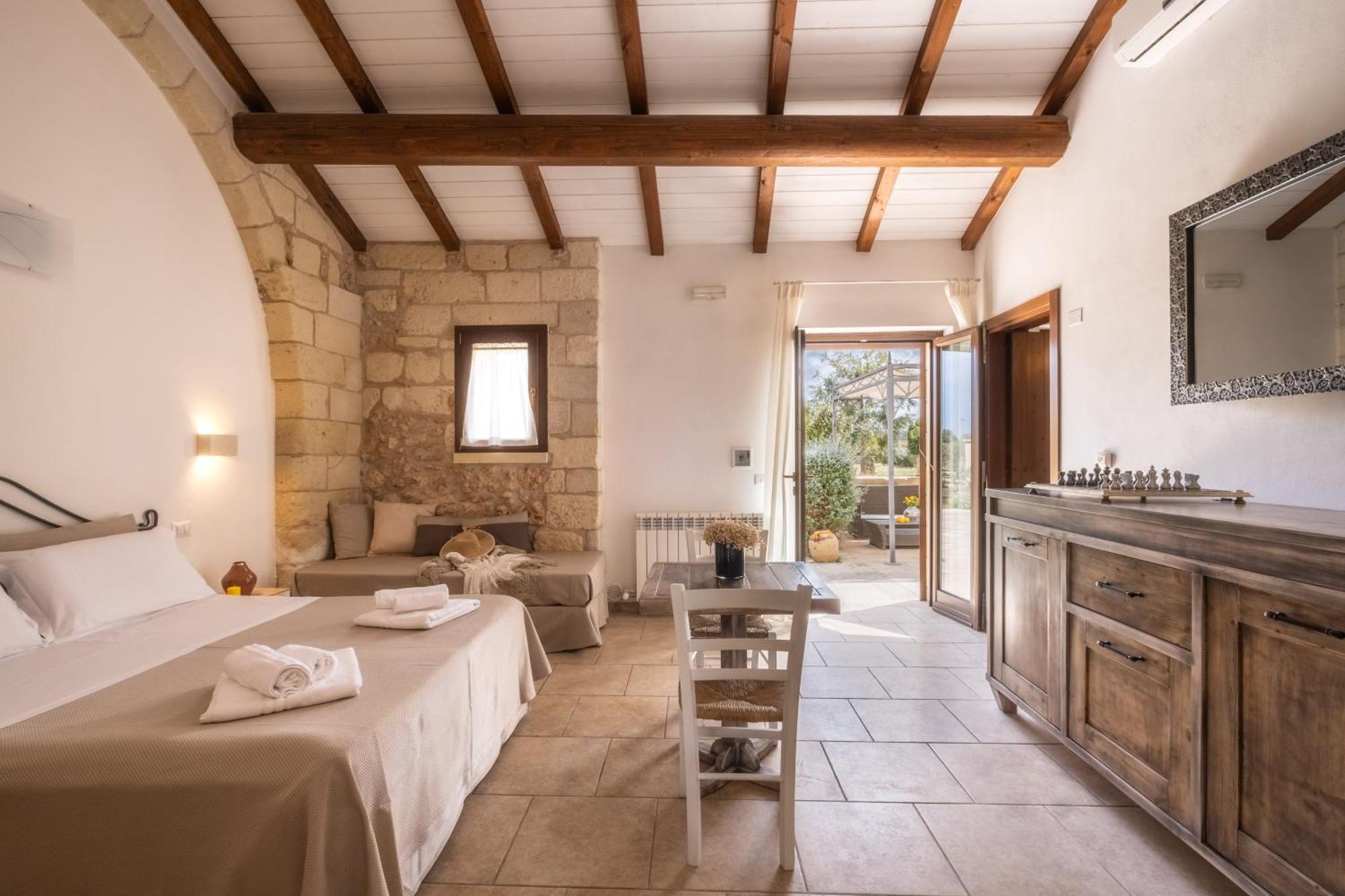 Agriturismo Costarella Masseria Borgagne Eksteriør bilde